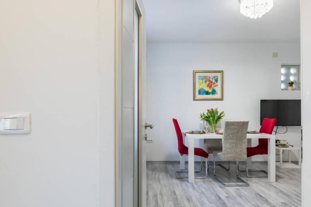 Apartman Buki **** Split Eksteriør billede