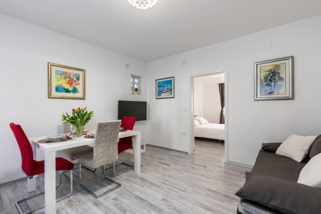 Apartman Buki **** Split Eksteriør billede
