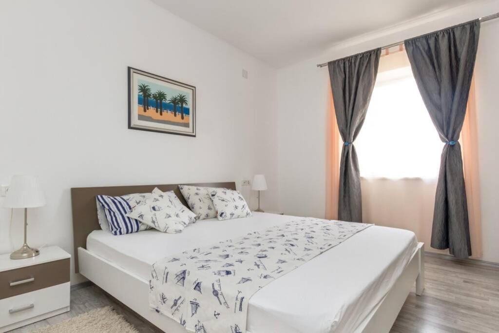 Apartman Buki **** Split Eksteriør billede